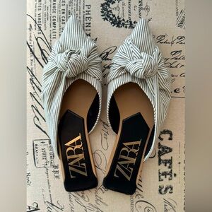 Zara Flat Shoes with bow / 8 size - 39